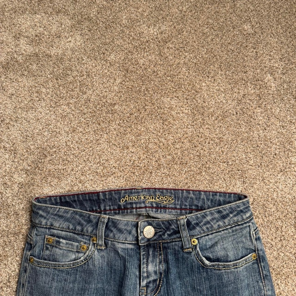 AMERICAN EAGLE "HIPSTER" LOW RISE FLARED DENIM - Picture 2 of 6